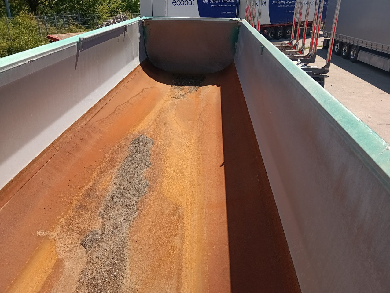 Semirremolque volquete Schwarzmüller 3-A ALU-MULDE mHARDOX ALCOA 25m3 SAF 5420kgPlane: foto 23 Semirremolque volquete Schwarzmüller 3-A ALU-MULDE mHARDOX ALCOA 25m3 SAF 5420kgPlane: foto 23