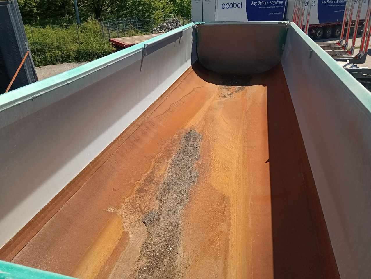 Semirremolque volquete Schwarzmüller 3-A ALU-MULDE mHARDOX ALCOA 25m3 SAF 5420kgPlane: foto 14 Semirremolque volquete Schwarzmüller 3-A ALU-MULDE mHARDOX ALCOA 25m3 SAF 5420kgPlane: foto 14