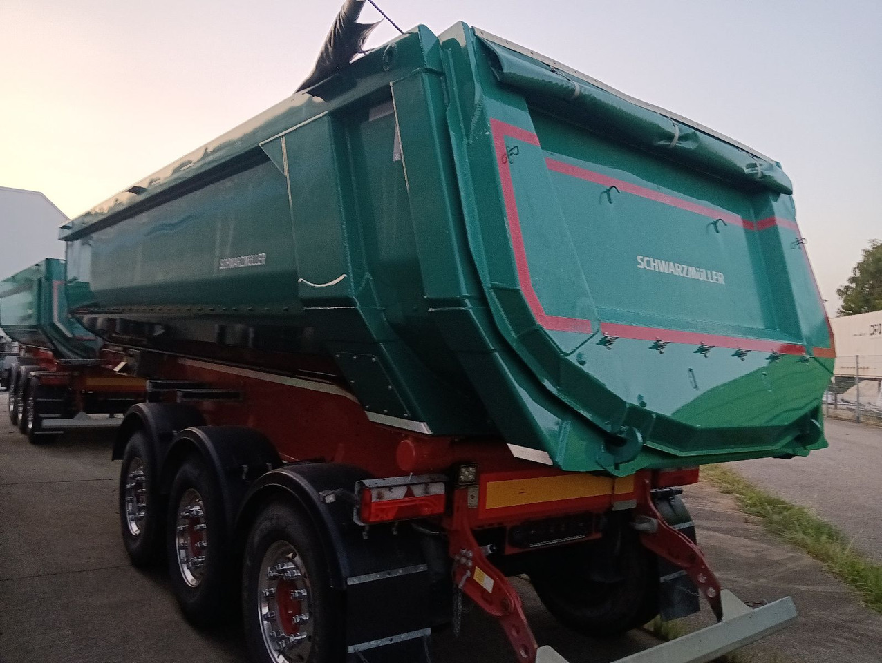 Semirremolque volquete Schwarzmüller 3-A ALU-MULDE mHARDOX ALCOA 25m3 SAF 5420kgPlane: foto 29 Semirremolque volquete Schwarzmüller 3-A ALU-MULDE mHARDOX ALCOA 25m3 SAF 5420kgPlane: foto 29