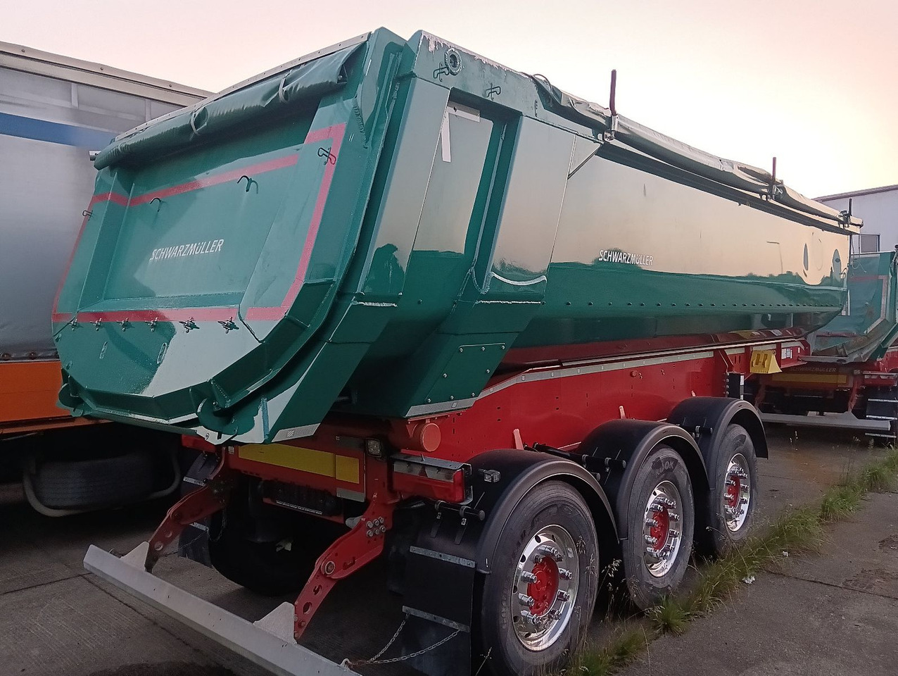 Semirremolque volquete Schwarzmüller 3-A ALU-MULDE mHARDOX ALCOA 25m3 SAF 5420kgPlane: foto 27 Semirremolque volquete Schwarzmüller 3-A ALU-MULDE mHARDOX ALCOA 25m3 SAF 5420kgPlane: foto 27