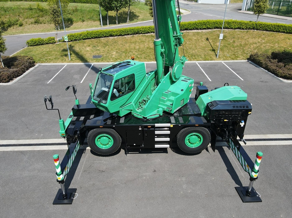 KATO CR250RV - 25 Ton City Crane - New Condition - Autogrúa: foto 3 KATO CR250RV - 25 Ton City Crane - New Condition - Autogrúa: foto 3