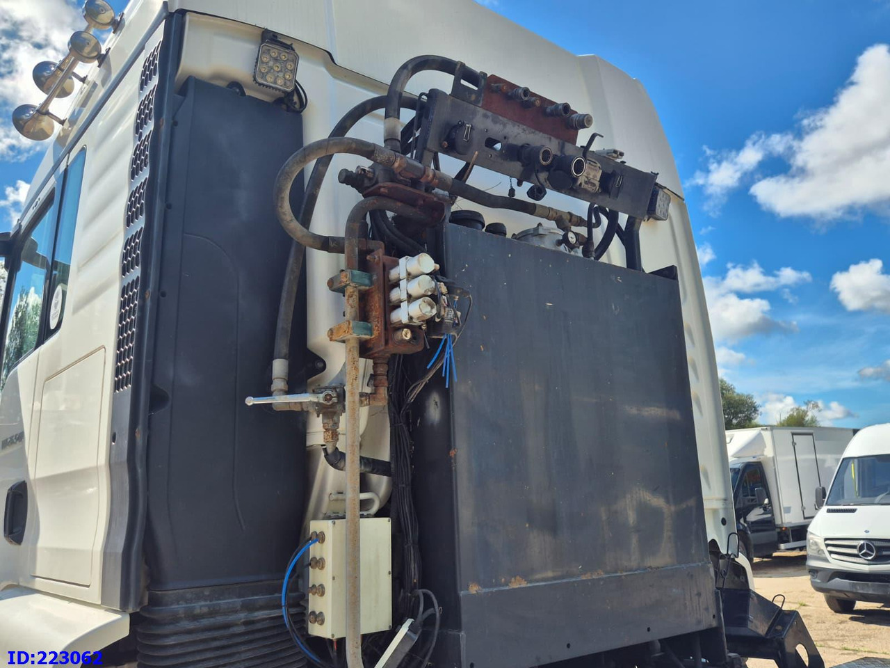 Cabeza tractora MAN TGS 26.540 - 6X6 - Euro5 - manual: foto 8