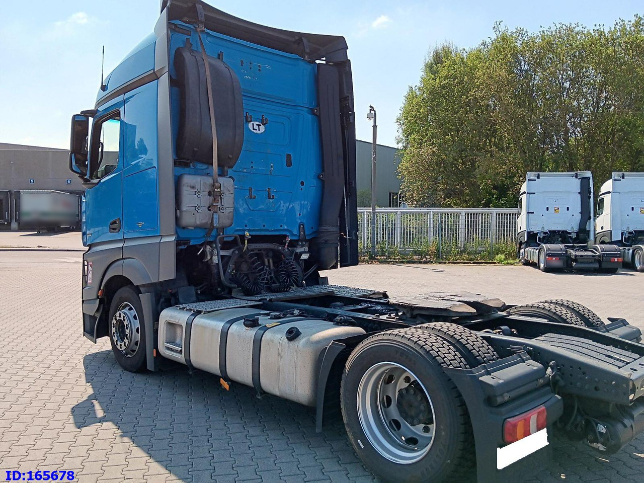 MERCEDES-BENZ Actros 1842 Euro6 - Cabeza tractora: foto 5 MERCEDES-BENZ Actros 1842 Euro6 - Cabeza tractora: foto 5