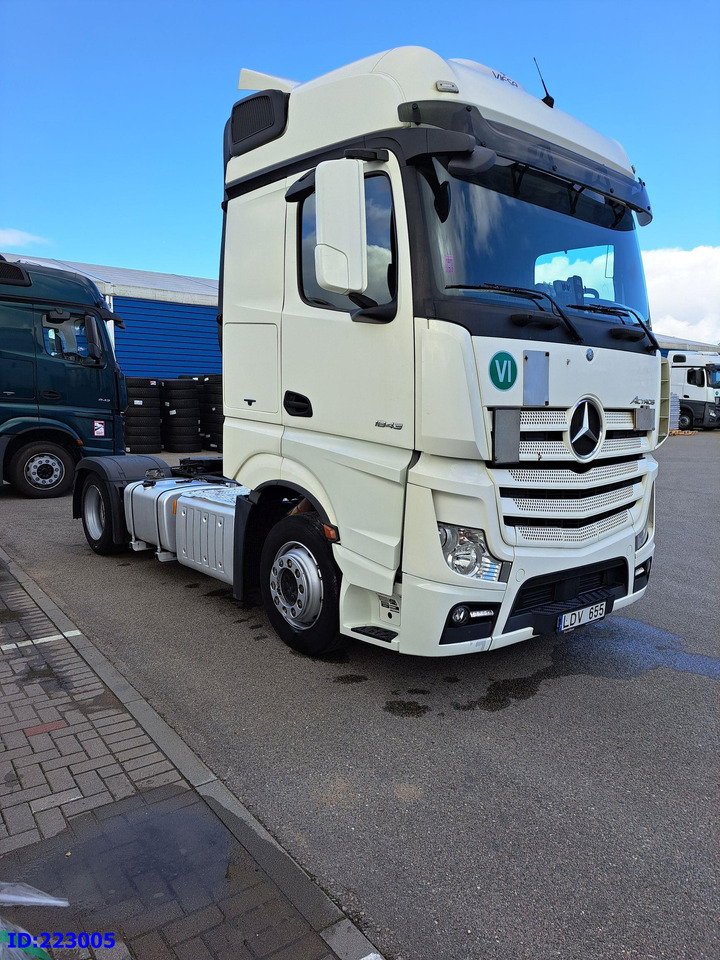 MERCEDES-BENZ Actros 1843 MEGA Euro6 - Cabeza tractora: foto 4 MERCEDES-BENZ Actros 1843 MEGA Euro6 - Cabeza tractora: foto 4