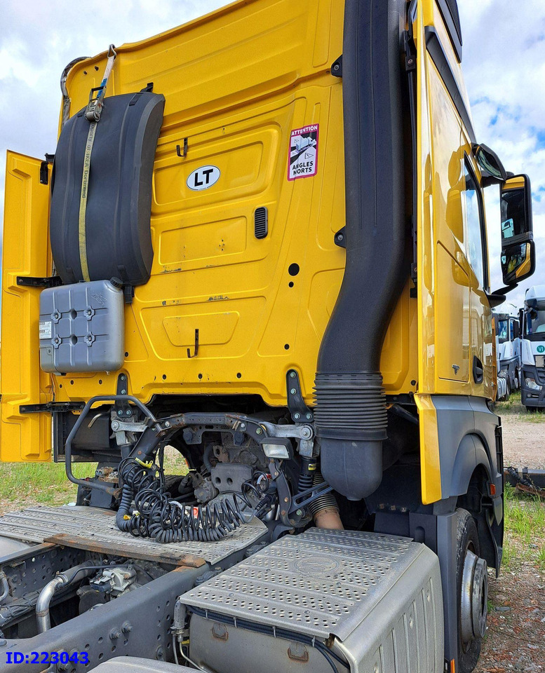 MERCEDES-BENZ Actros 1843 - Mega - Euro6 - Cabeza tractora: foto 5 MERCEDES-BENZ Actros 1843 - Mega - Euro6 - Cabeza tractora: foto 5