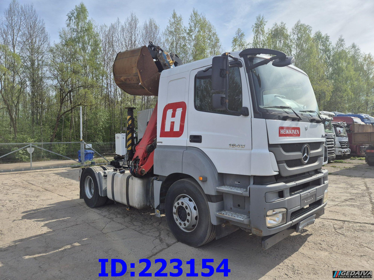 MERCEDES-BENZ Axor 1840 +  Crane Epsilon Palfinger 0150Z - Cabeza tractora: foto 4 MERCEDES-BENZ Axor 1840 +  Crane Epsilon Palfinger 0150Z - Cabeza tractora: foto 4