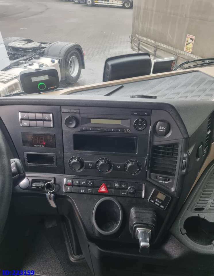 Camión chasis MERCEDES-BENZ Actros 2542 BDF 6x2  Euro6: foto 9