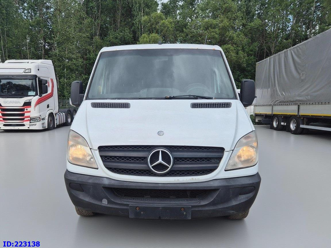 MERCEDES-BENZ Sprinter 213 - Euro5 - Minibús, Furgoneta de pasajeros: foto 2 MERCEDES-BENZ Sprinter 213 - Euro5 - Minibús, Furgoneta de pasajeros: foto 2