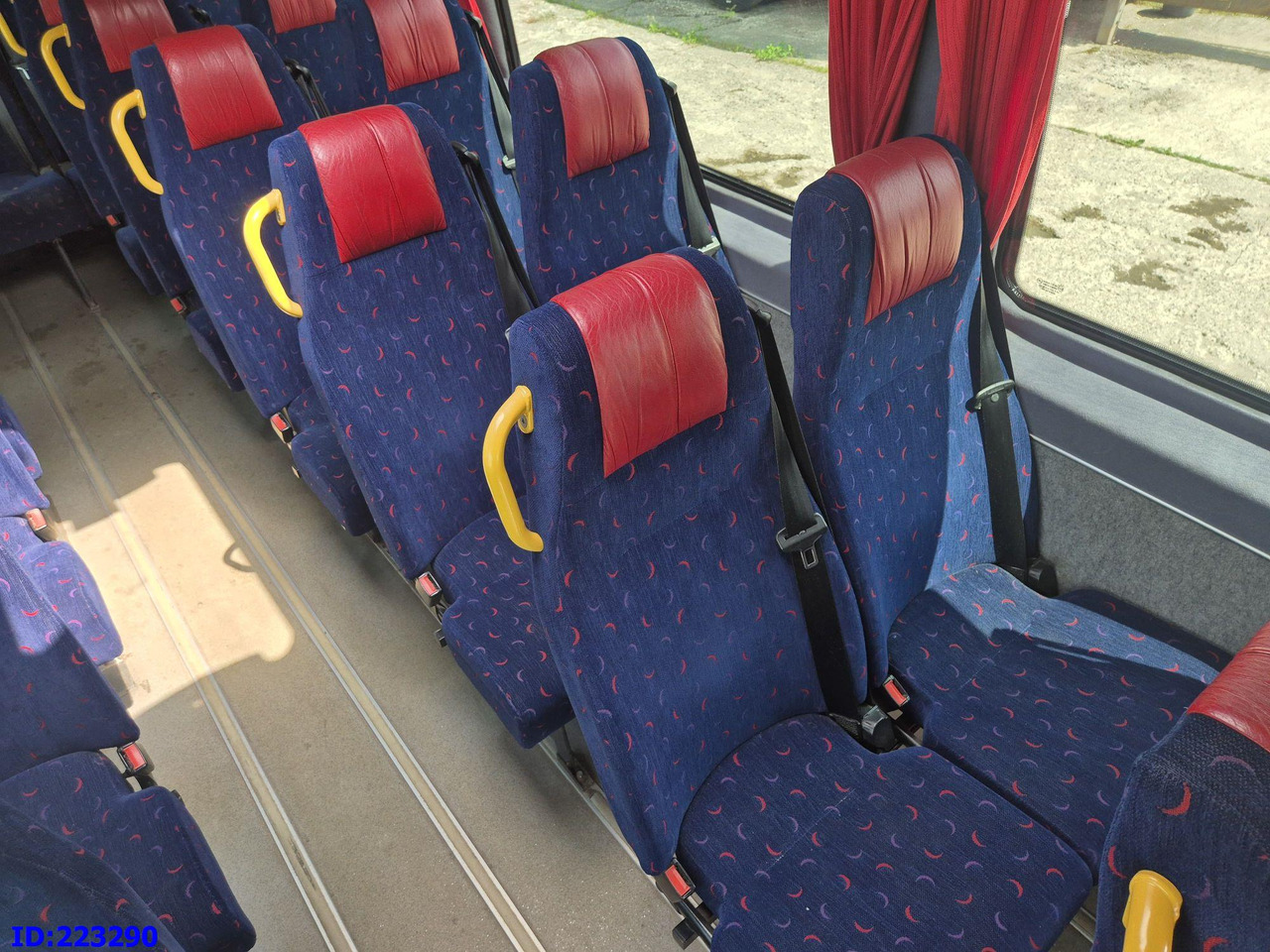 Minibús, Furgoneta de pasajeros MERCEDES-BENZ Sprinter 515 - 23 places: foto 9 Minibús, Furgoneta de pasajeros MERCEDES-BENZ Sprinter 515 - 23 places: foto 9