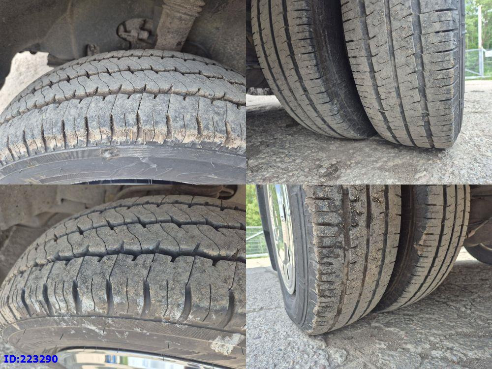 Minibús, Furgoneta de pasajeros MERCEDES-BENZ Sprinter 515 - 23 places: foto 21 Minibús, Furgoneta de pasajeros MERCEDES-BENZ Sprinter 515 - 23 places: foto 21