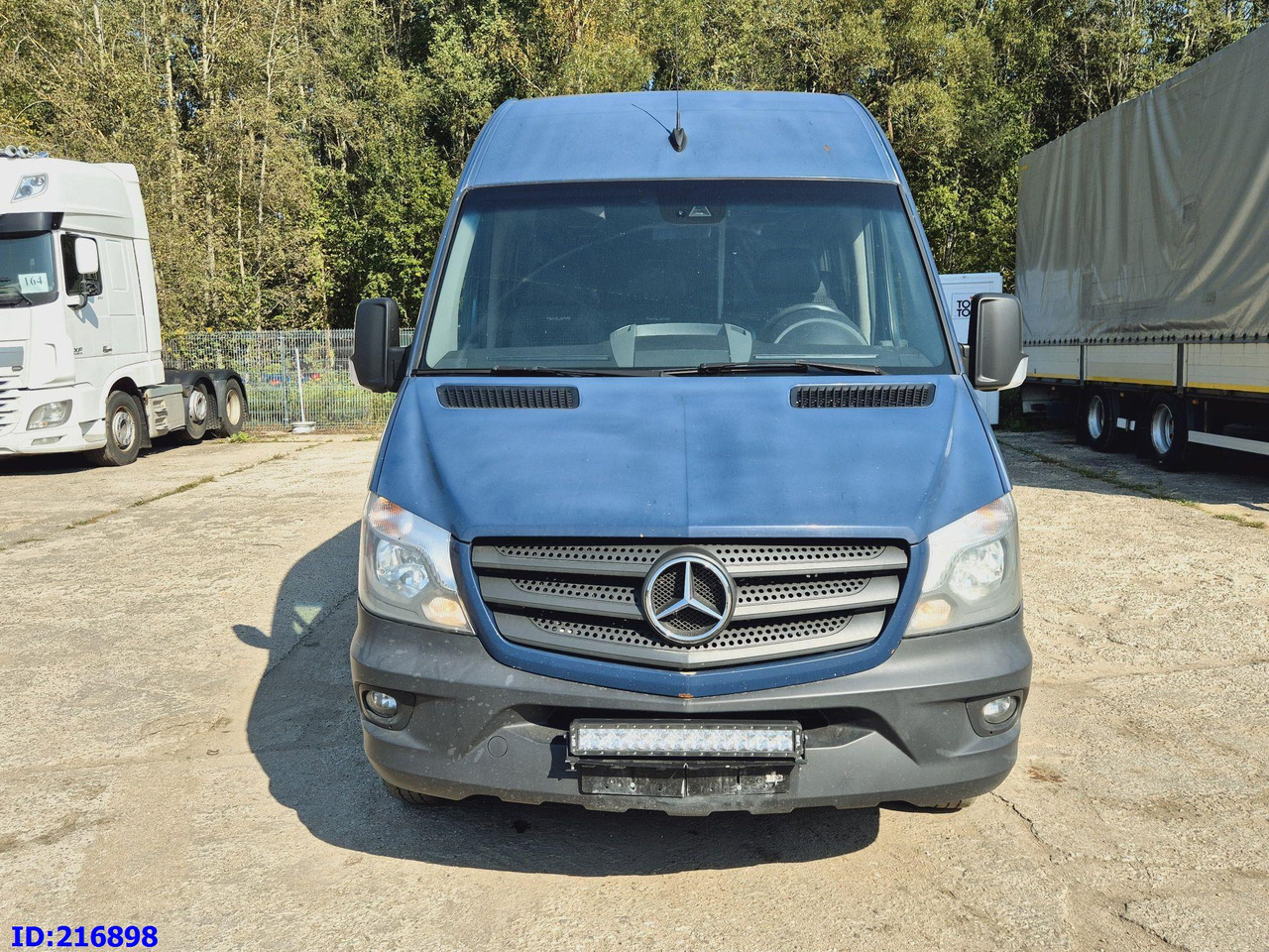 MERCEDES-BENZ Sprinter 516 - VIP - Tamlans  16-seater - Autocar: foto 2 MERCEDES-BENZ Sprinter 516 - VIP - Tamlans  16-seater - Autocar: foto 2