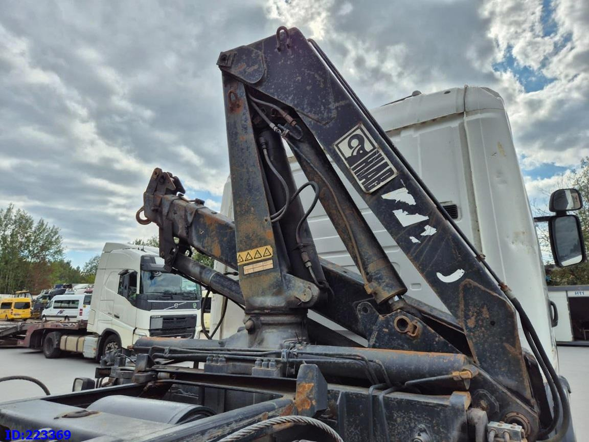 SCANIA R124 420 + Crane HIAB 140AW - Camión volquete: foto 5 SCANIA R124 420 + Crane HIAB 140AW - Camión volquete: foto 5