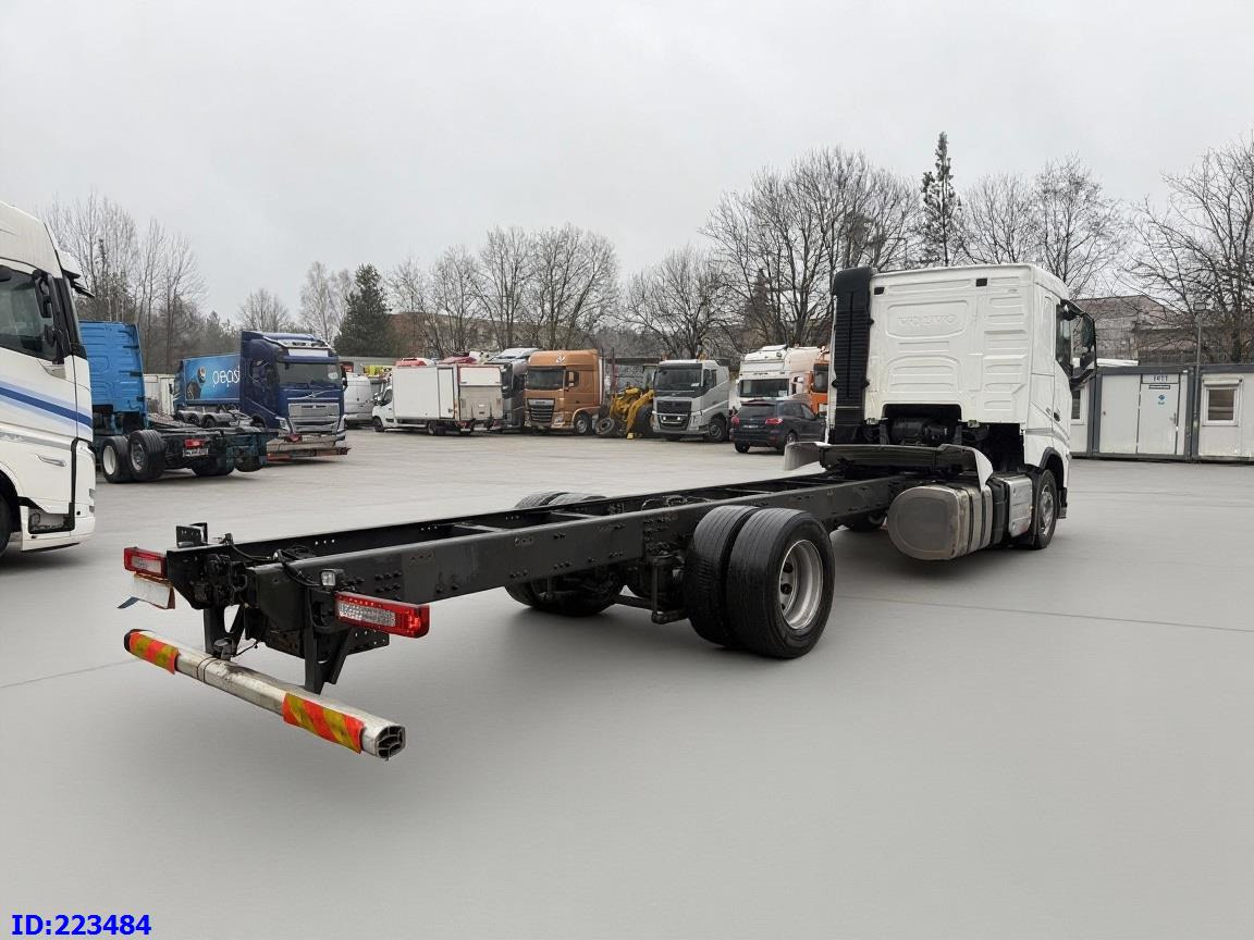 Camión chasis VOLVO FH13 420HP: foto 6 Camión chasis VOLVO FH13 420HP: foto 6