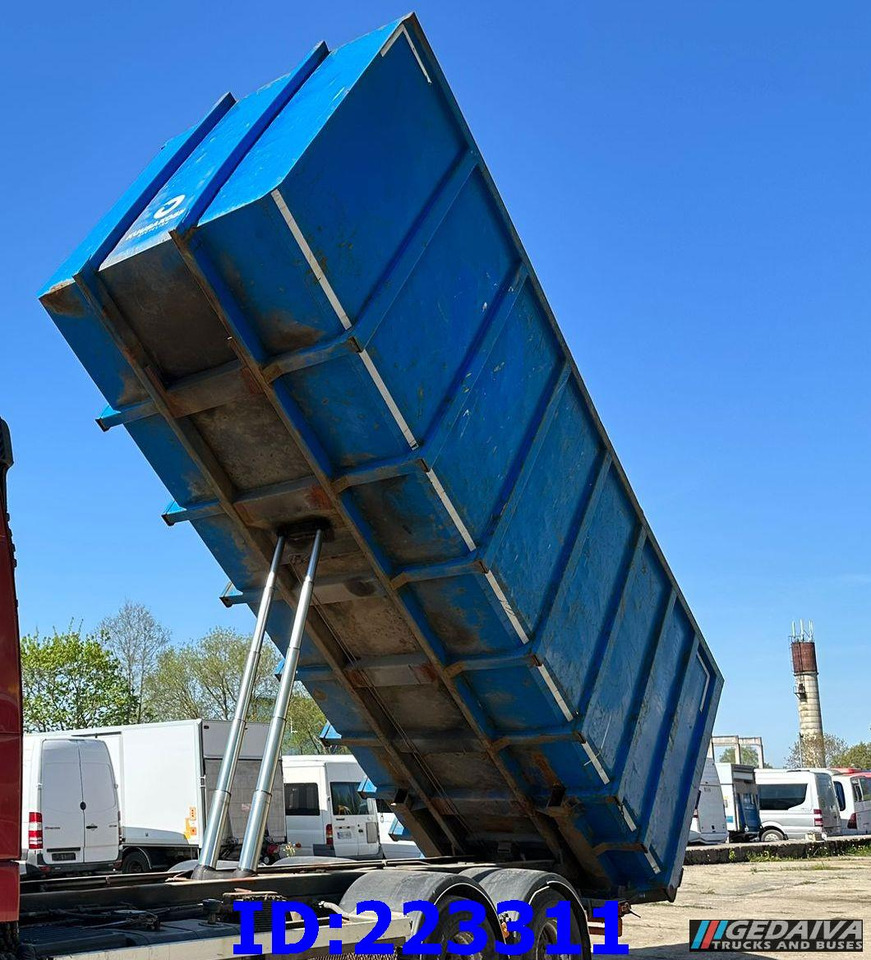 Dumper - Carrocería basculante: foto 1 Dumper - Carrocería basculante: foto 1