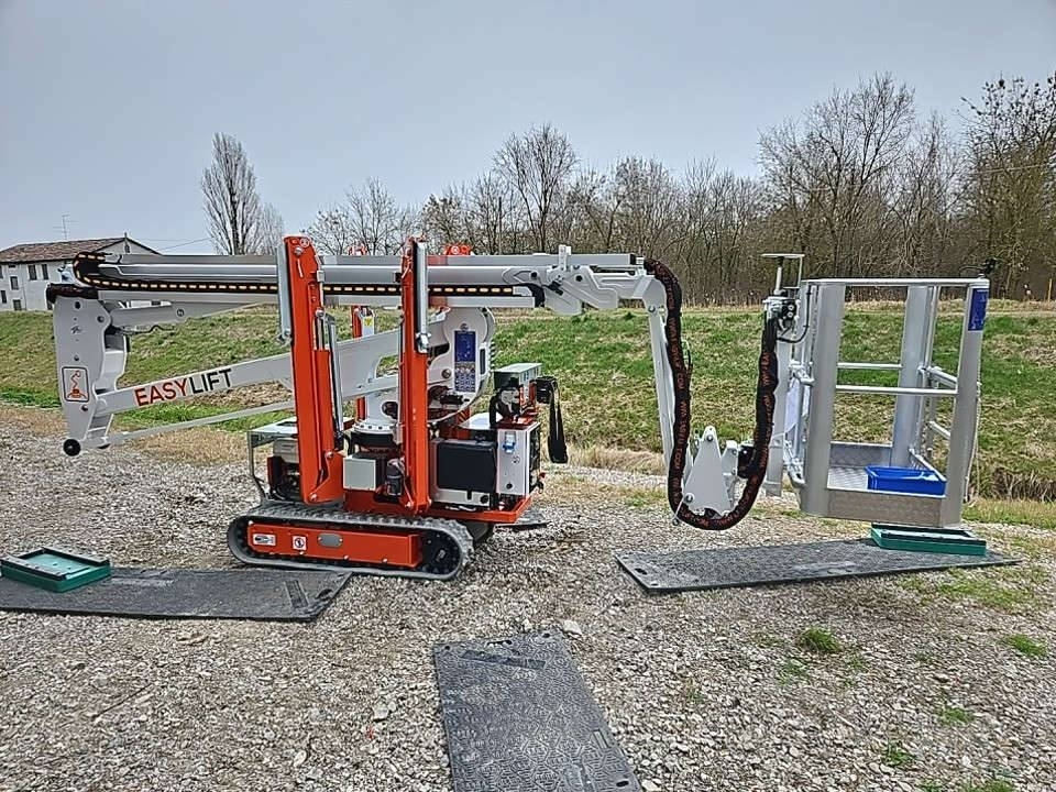Plataforma articulada, Plataforma araña EasyLift R180: foto 9