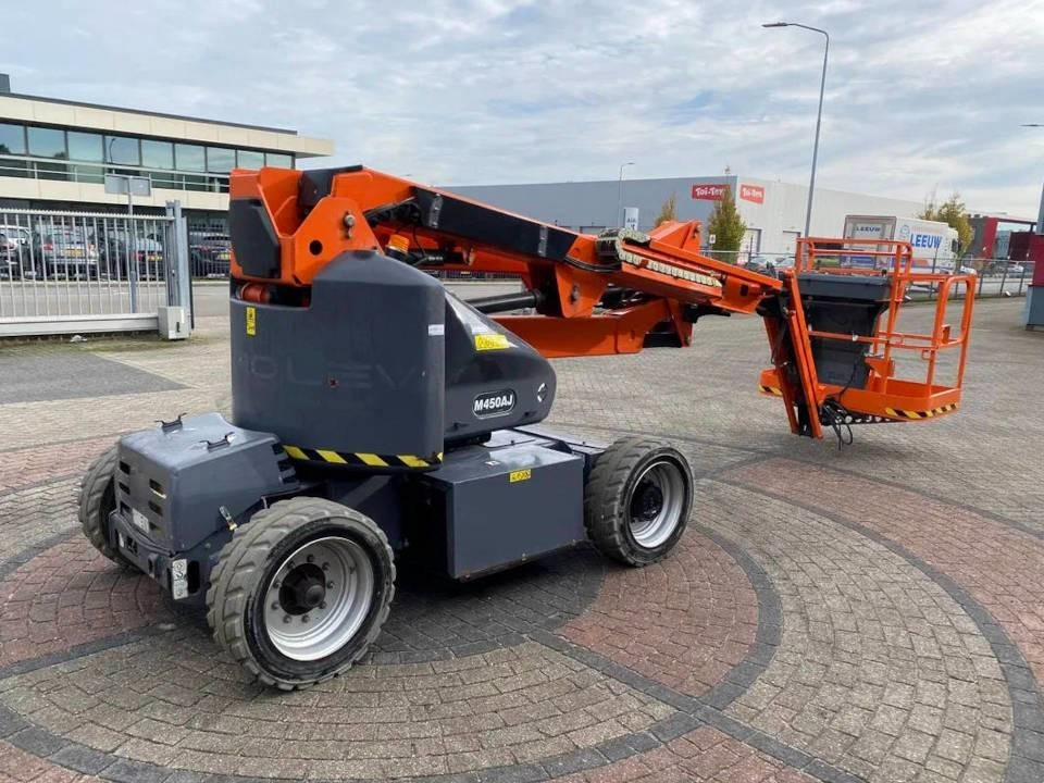 JLG M 450 AJ - Plataforma articulada: foto 2 JLG M 450 AJ - Plataforma articulada: foto 2