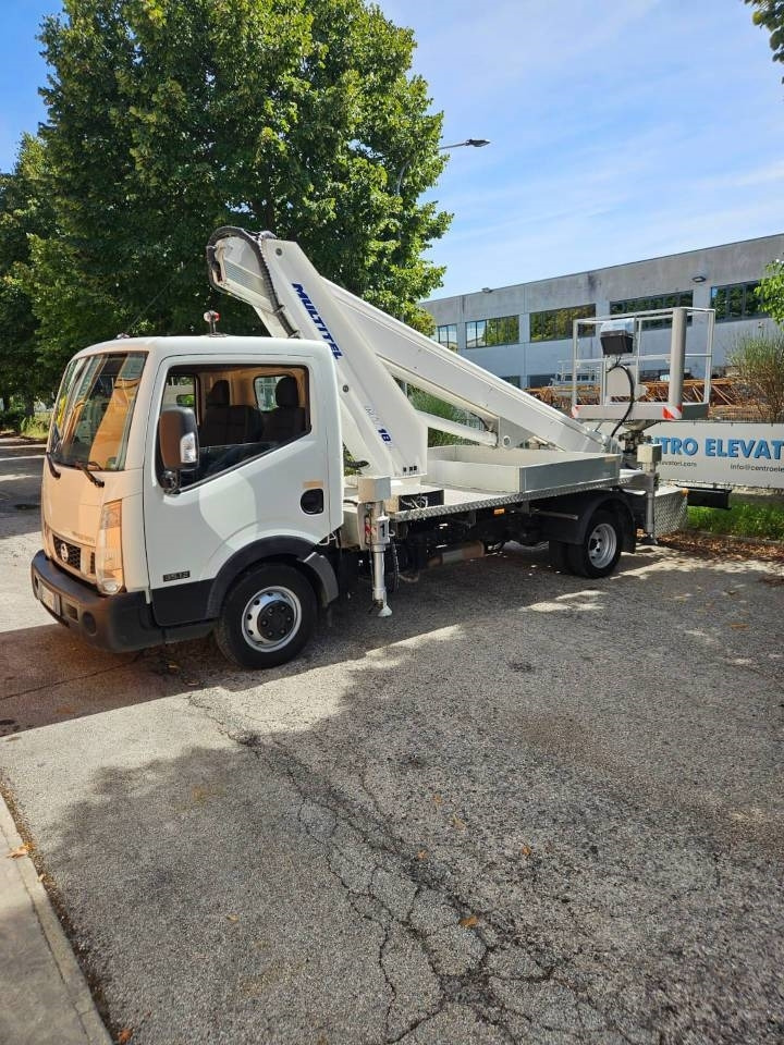 Multitel MT 1820 EX - Camión con plataforma elevadora: foto 4 Multitel MT 1820 EX - Camión con plataforma elevadora: foto 4