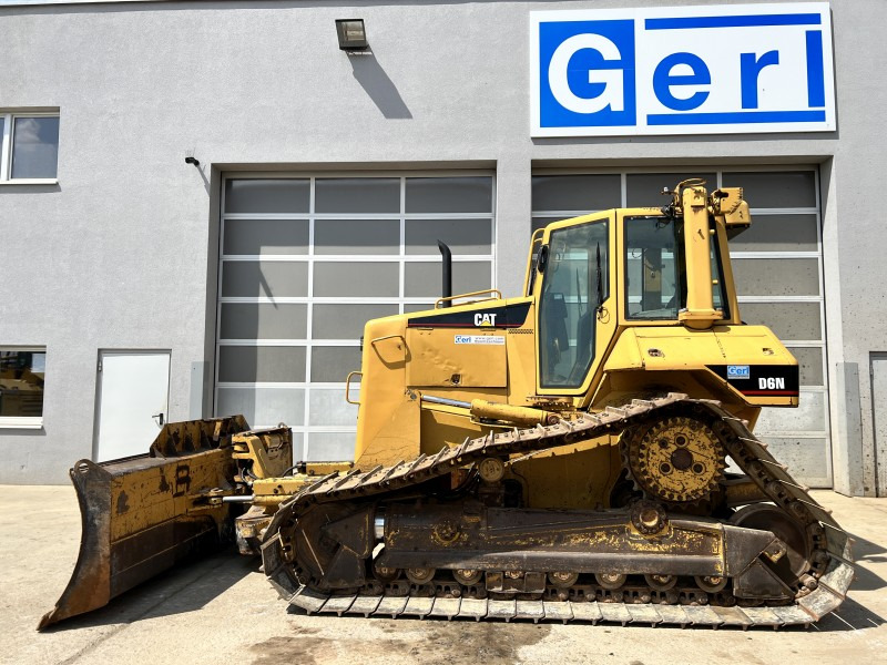 Caterpillar D 6 N LGP (110525) - Bulldozer: foto 1 Caterpillar D 6 N LGP (110525) - Bulldozer: foto 1
