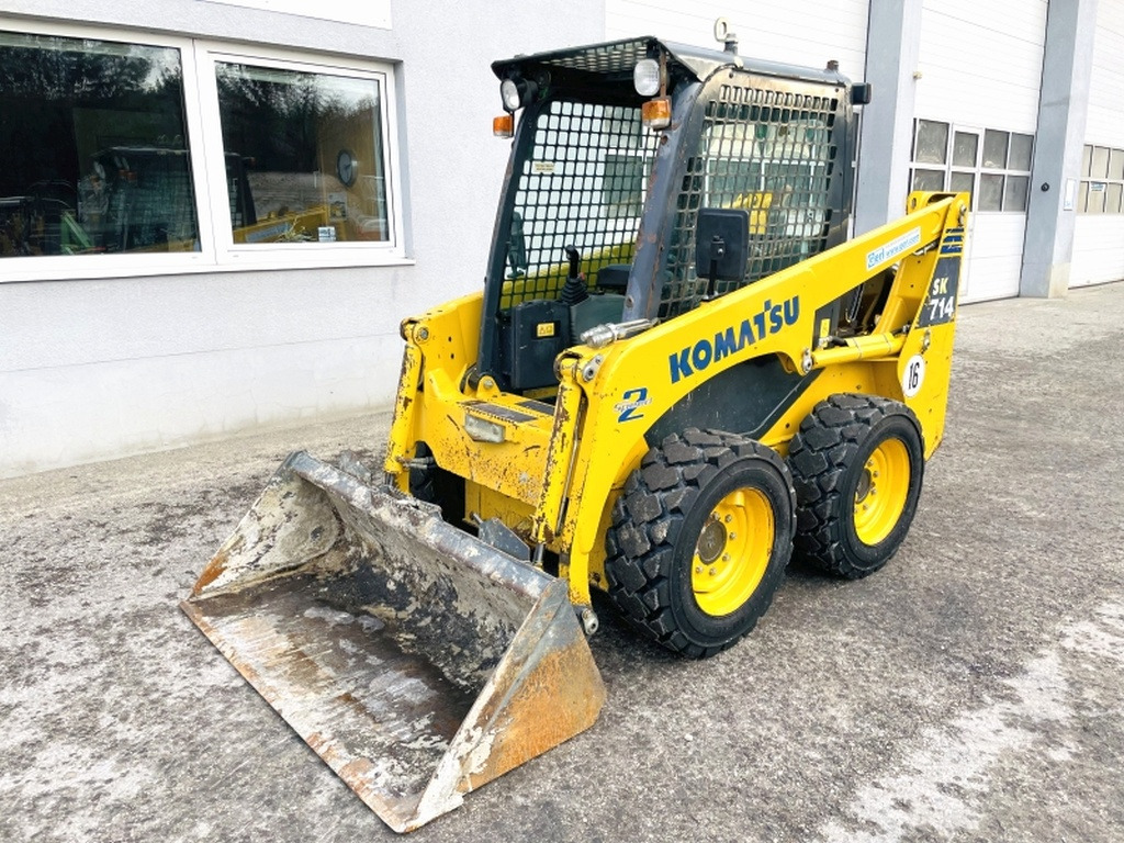 Komatsu SK714 (3906) - Minicargadora: foto 4 Komatsu SK714 (3906) - Minicargadora: foto 4