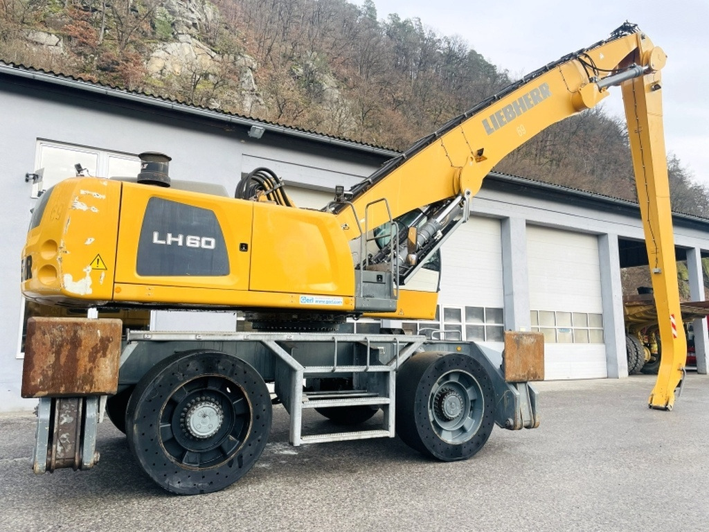 Liebherr LH60 M Litronic (4099) - Manipulador de materiales: foto 3 Liebherr LH60 M Litronic (4099) - Manipulador de materiales: foto 3