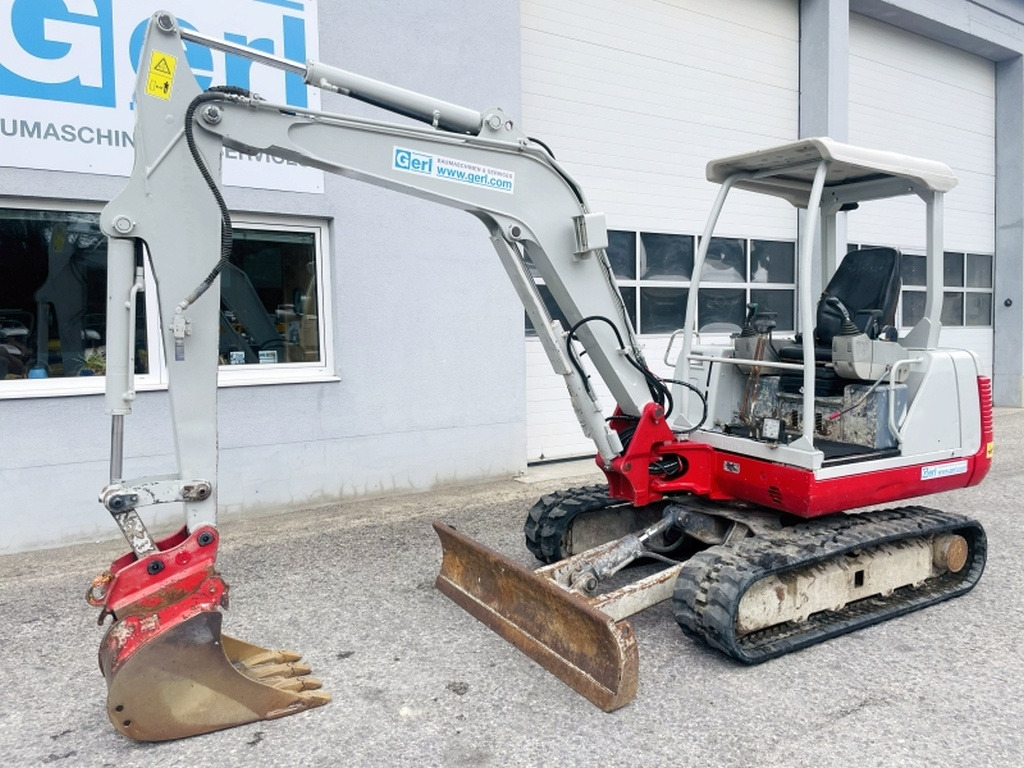 Takeuchi TB135 (4056) - Miniexcavadora: foto 4 Takeuchi TB135 (4056) - Miniexcavadora: foto 4