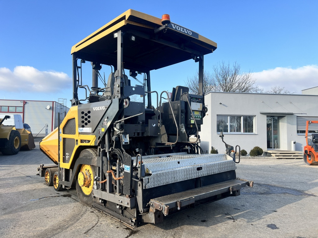 Volvo 6870 C (111414) - Pavimentadora de asfalto: foto 3 Volvo 6870 C (111414) - Pavimentadora de asfalto: foto 3