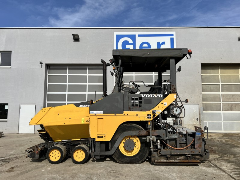 Volvo-ABG 6870 (111064) - Pavimentadora de asfalto: foto 1 Volvo-ABG 6870 (111064) - Pavimentadora de asfalto: foto 1