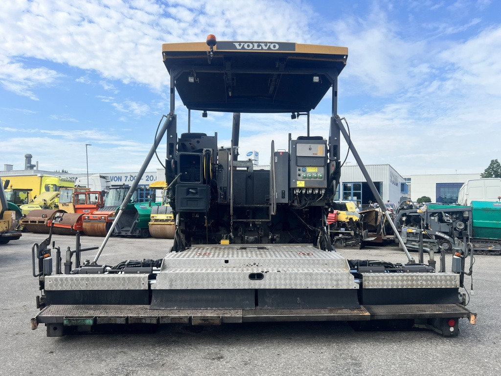 Volvo ABG P 7820 C (111649) - Pavimentadora de asfalto: foto 5 Volvo ABG P 7820 C (111649) - Pavimentadora de asfalto: foto 5