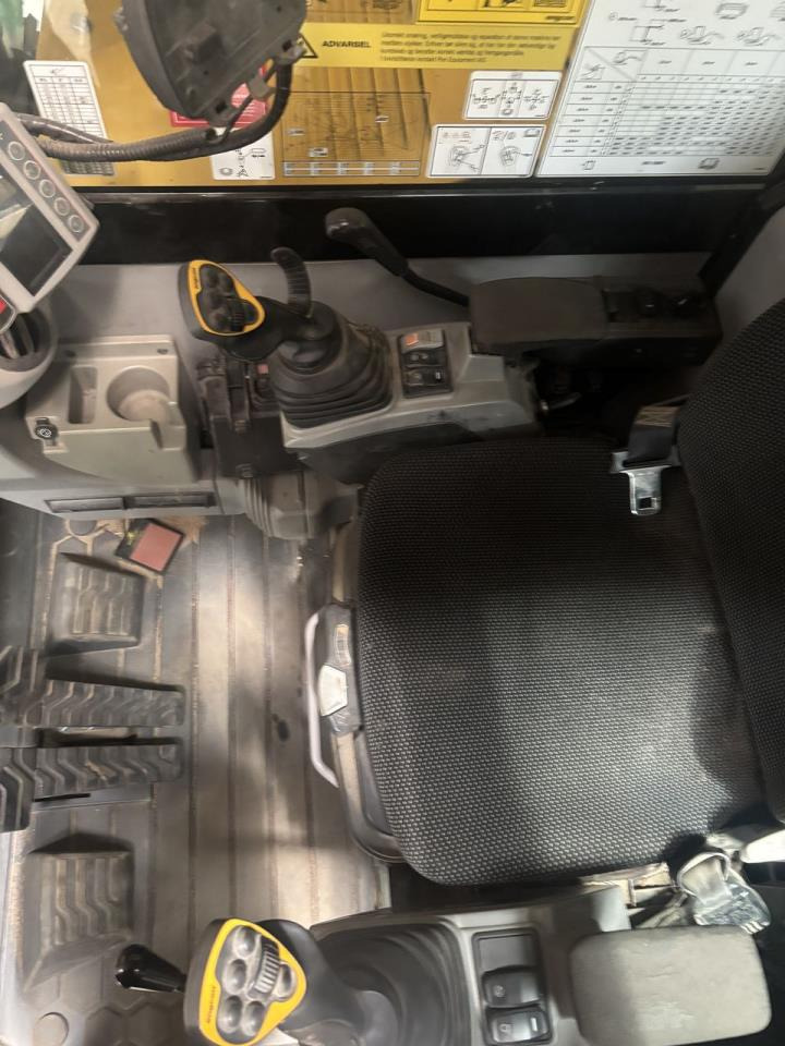 Caterpillar 308E2CR - Miniexcavadora: foto 3 Caterpillar 308E2CR - Miniexcavadora: foto 3