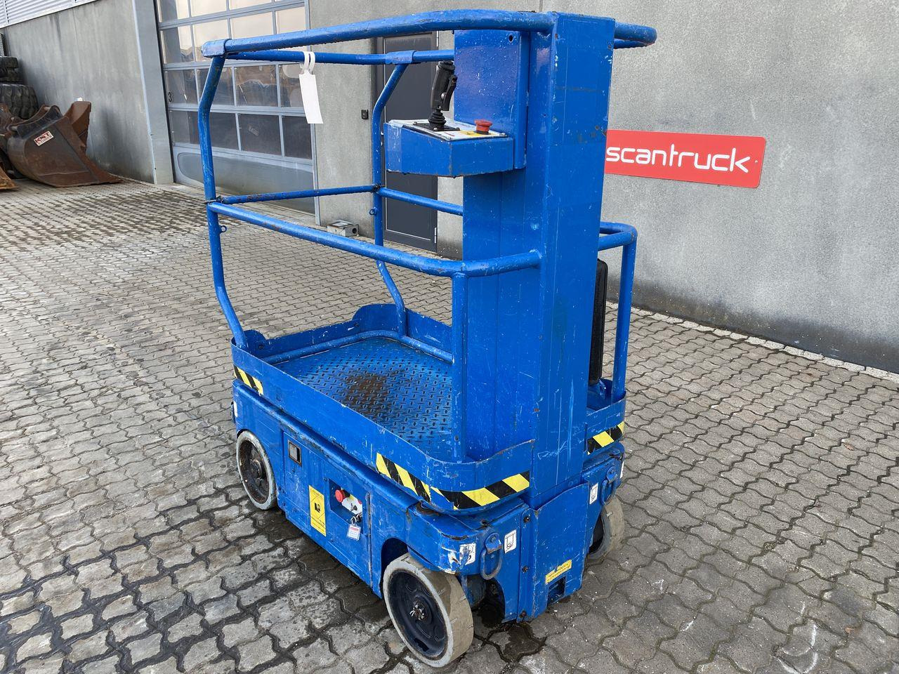 Snorkel TM12 - Plataforma de mástil vertical: foto 2 Snorkel TM12 - Plataforma de mástil vertical: foto 2