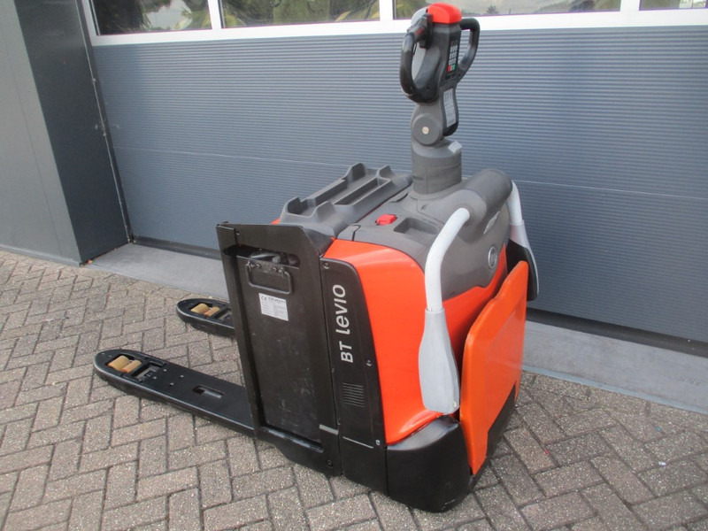 BT LPE 200 - Transpaleta: foto 3 BT LPE 200 - Transpaleta: foto 3