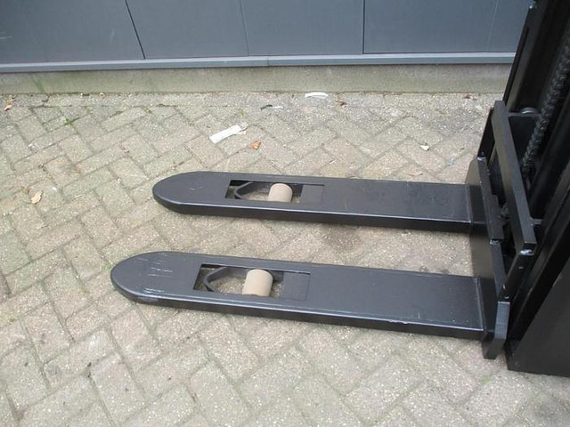 BT SWE 100 - Apilador: foto 5 BT SWE 100 - Apilador: foto 5