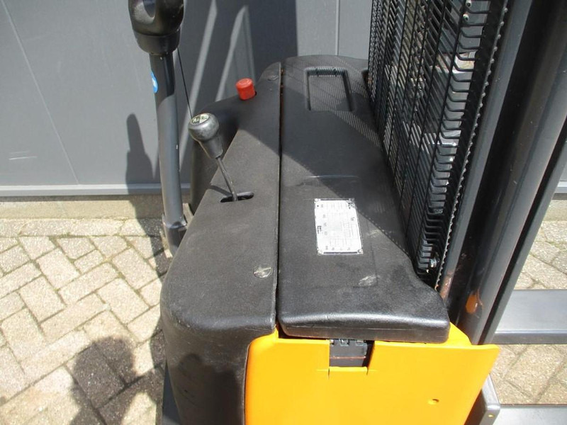 Still EGV 12-OM - Apilador: foto 5 Still EGV 12-OM - Apilador: foto 5