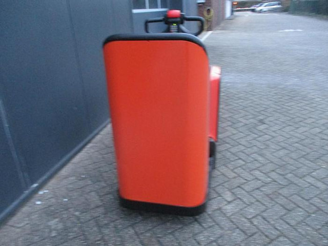 Transpaleta Toyota LPE 250: foto 6