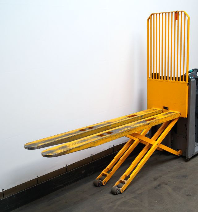 Jungheinrich ECE320 - Recoge pedidos: foto 5 Jungheinrich ECE320 - Recoge pedidos: foto 5