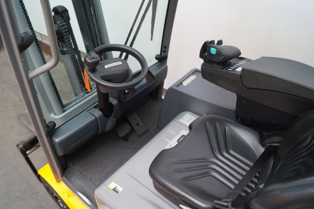 Jungheinrich EFG316 - Carretilla elevadora eléctrica: foto 3 Jungheinrich EFG316 - Carretilla elevadora eléctrica: foto 3