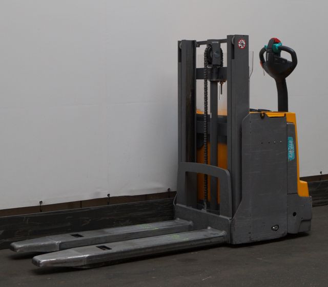 Jungheinrich EJD118 - Apilador: foto 1 Jungheinrich EJD118 - Apilador: foto 1