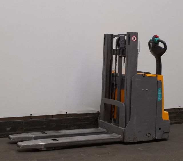 Jungheinrich EJD118 - Apilador: foto 1 Jungheinrich EJD118 - Apilador: foto 1