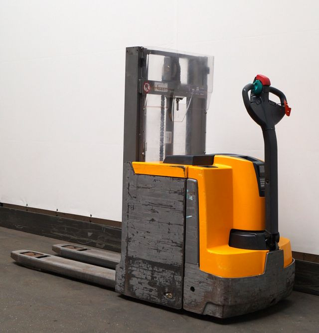 Jungheinrich EJD220 - Apilador: foto 2 Jungheinrich EJD220 - Apilador: foto 2