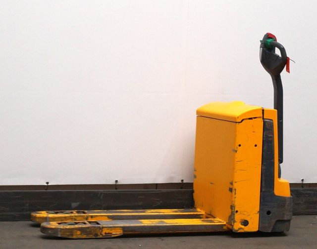 Jungheinrich EJE116 - Transpaleta: foto 1 Jungheinrich EJE116 - Transpaleta: foto 1