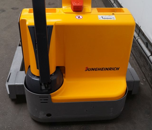 Jungheinrich EMC B10 - Apilador: foto 3 Jungheinrich EMC B10 - Apilador: foto 3