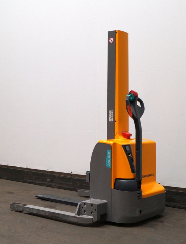 Jungheinrich EMC B10 - Apilador: foto 2 Jungheinrich EMC B10 - Apilador: foto 2