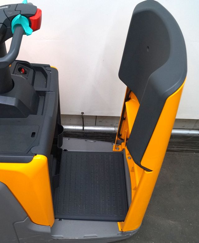 Jungheinrich ERE225 - Transpaleta: foto 4 Jungheinrich ERE225 - Transpaleta: foto 4