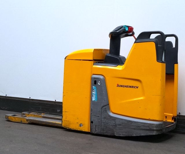 Jungheinrich ERE225 - Transpaleta: foto 2 Jungheinrich ERE225 - Transpaleta: foto 2