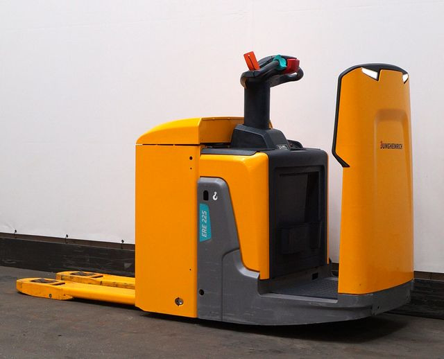 Jungheinrich ERE225 - Transpaleta: foto 2 Jungheinrich ERE225 - Transpaleta: foto 2