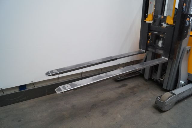 Retráctil Jungheinrich ETV216: foto 6 Retráctil Jungheinrich ETV216: foto 6