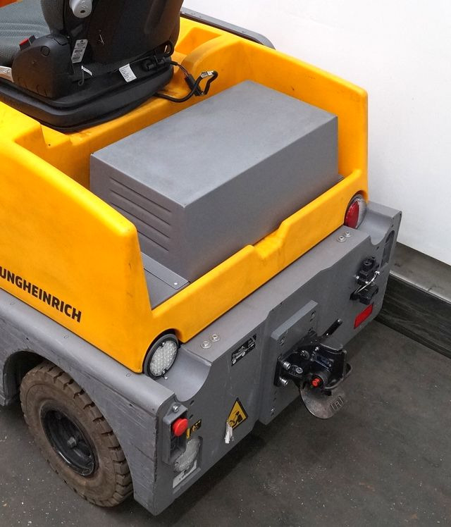 Jungheinrich EZS570 - Remolcadora: foto 4 Jungheinrich EZS570 - Remolcadora: foto 4