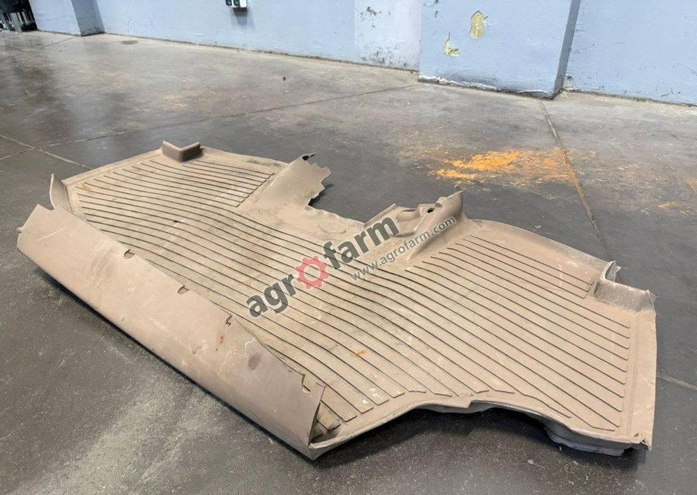 Mata podłogowa, John Deere 6155M - Cabina e interior: foto 1 Mata podłogowa, John Deere 6155M - Cabina e interior: foto 1