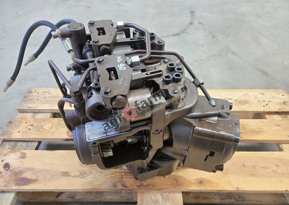 Skrzynia biegów Vario ML90, Fendt 516, 514, 512 - Caja de cambios: foto 2 Skrzynia biegów Vario ML90, Fendt 516, 514, 512 - Caja de cambios: foto 2