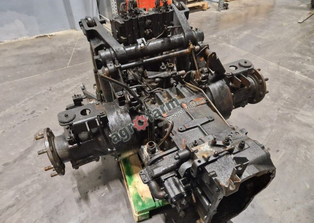 Skrzynia biegów, most tylny Deutz 2093417012 - Caja de cambios: foto 4 Skrzynia biegów, most tylny Deutz 2093417012 - Caja de cambios: foto 4